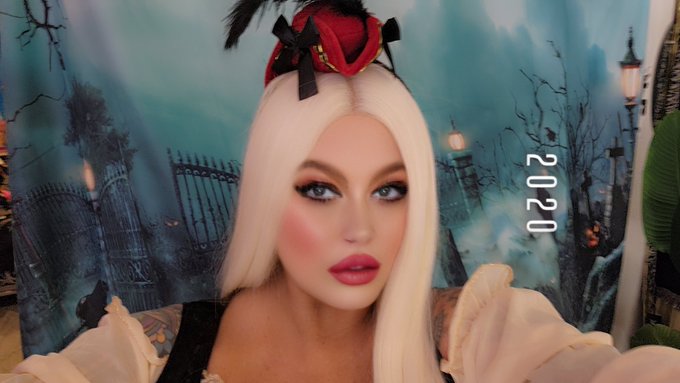 Happy Halloween all Month Long  #Halloween #halloweencostume #HalloweenCosplay https://t.co/8an03cXp<a href="/tag/halloween"class="tags">#Halloween</a><a href="/tag/halloweencostume"class="tags">#halloweencostume</a><a href="/tag/halloweencosplay"class="tags"><span>#halloweencosplay</span></a>