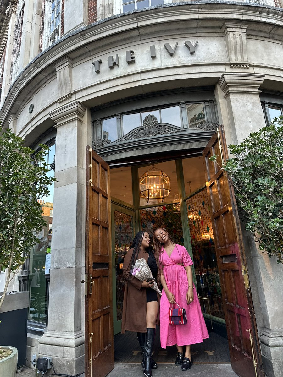 pretitwit's tweet photo. Creating memories with my best girl @Chimkasii #14thOct ❤️ https://t.co/LDYXDvNwxr