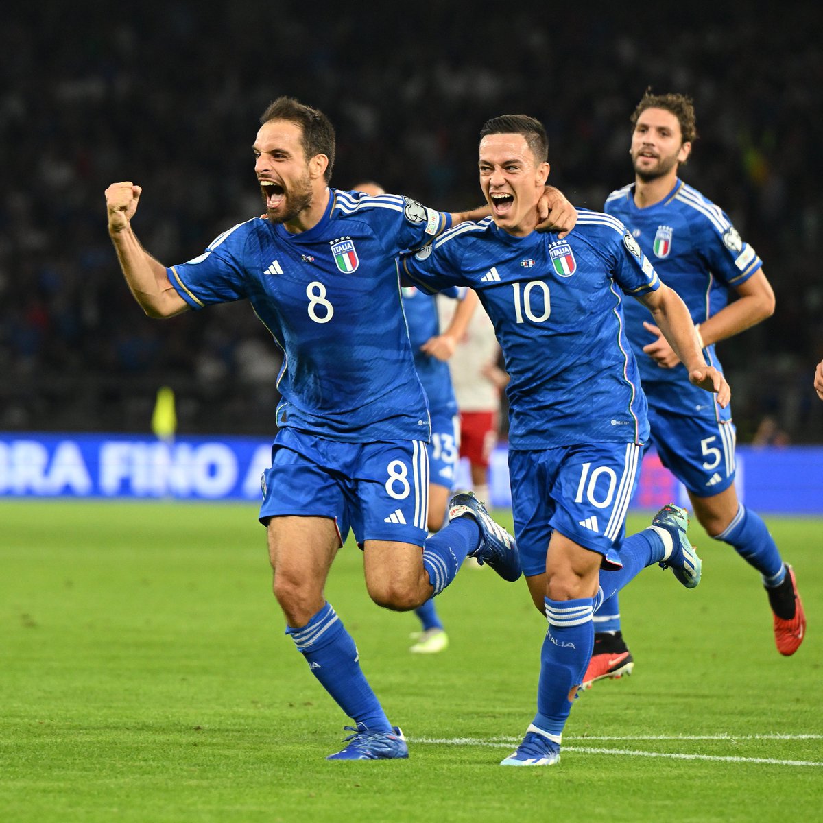 Azzurri_En's tweet photo. Happy with what you saw tonight, #Azzurri fans? ๐
#ITAMLT #VivoAzzurro https://t.co/EariF29KDu
