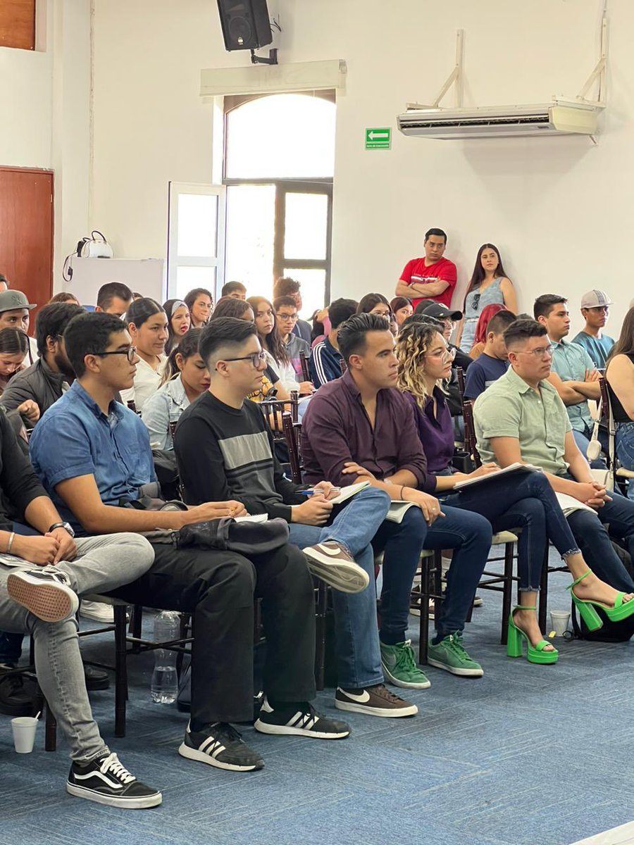 CDM PAN DGO (@cdmpan_dgo) on Twitter photo 👉🏼Clausuramos la cuarta generación de Escuela de Cuadros: Taller de Liderazgo en el Comité Municipal, que encabezó nuestra presidenta <a href="/Minka_hdez/">Minka Hdez C</a>
¡Enhorabuena! Jóvenes de acción 👏🏼🔵⚪️
#Azulate #UnidosEnAccion 👉🏼Clausuramos la cuarta generación de Escuela de Cuadros: Taller de Liderazgo en el Comité Municipal, que encabezó nuestra presidenta <a href="/Minka_hdez/">Minka Hdez C</a>
¡Enhorabuena! Jóvenes de acción 👏🏼🔵⚪️
#Azulate #UnidosEnAccion