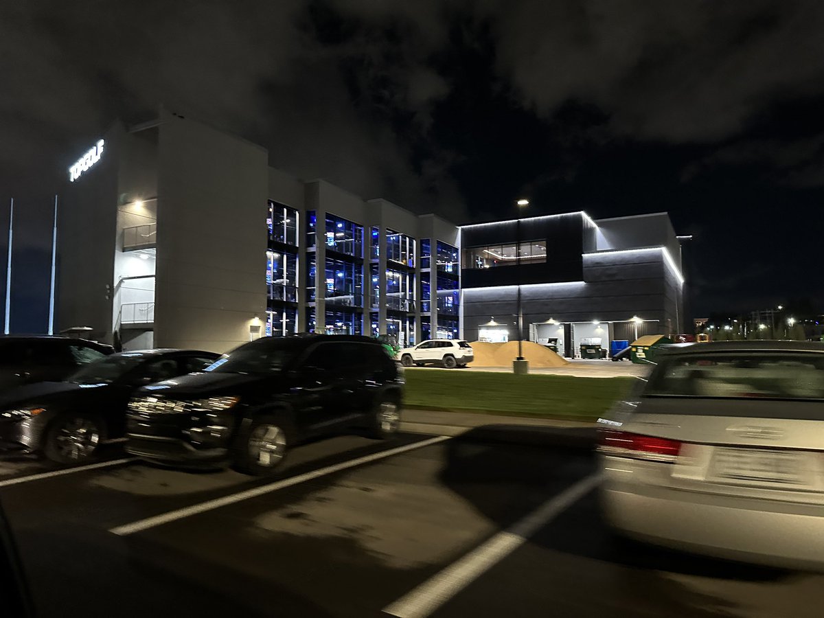 CitySceneSTL's tweet photo. TopGolf in Midtown is now open. https://t.co/njhsXQsX5K