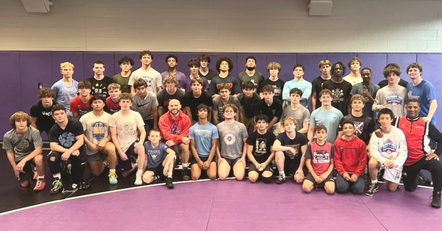 A few of our guys had a great day today learning and getting better with <a href="/RedChad/">Chad Red</a>.  We got in some great work!! 🔥🔥 #goBlaze