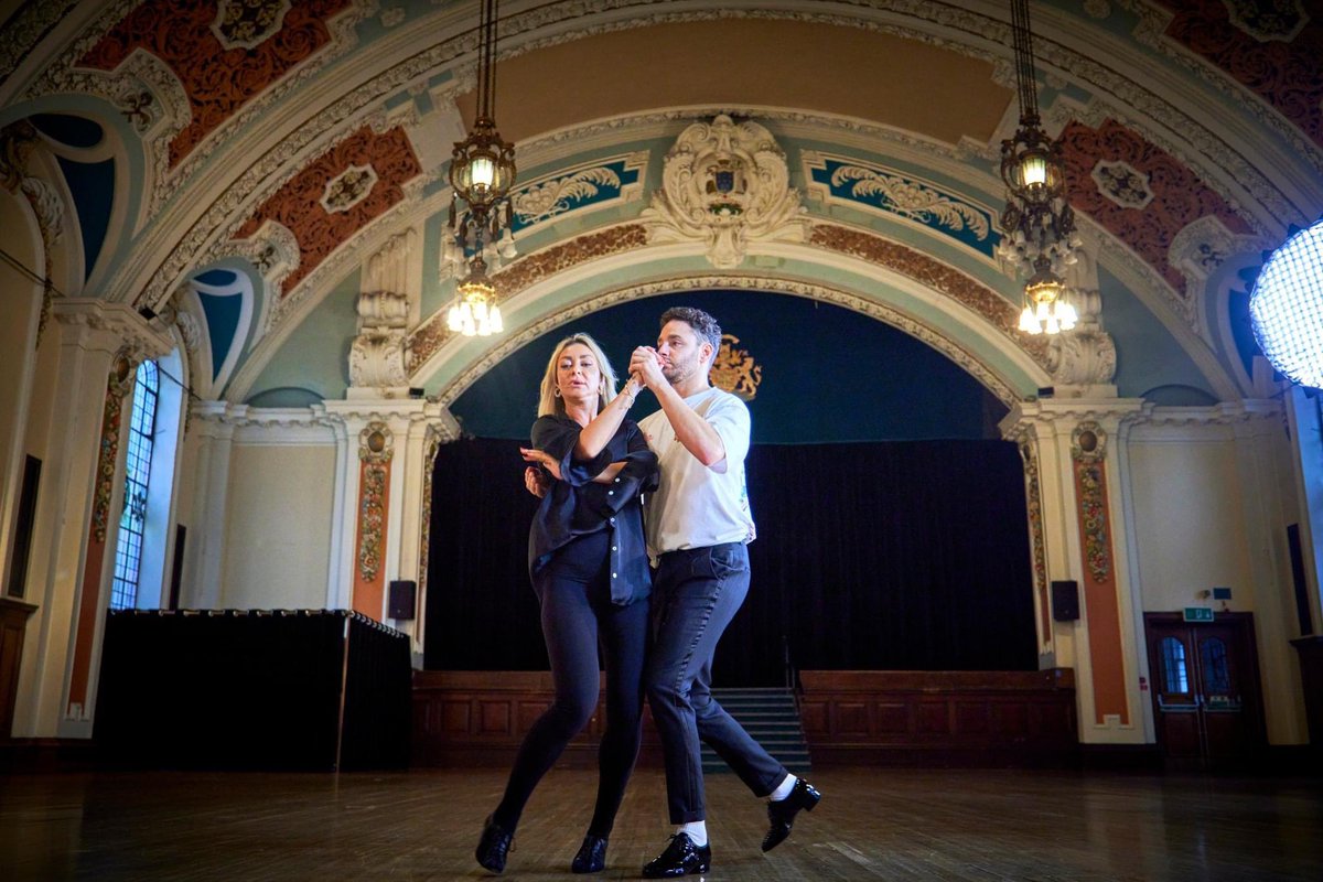 Did you spot #StockportTownHall on <a href="/bbcstrictly/">BBC Strictly ✨</a> tonight? 

Adam Thomas and Luba Mushtuk rehearsed their waltz🕺💃 in our beautiful Ballroom this week.

#StockportTownofCulture