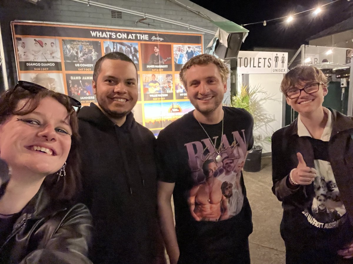 ☆⋆｡𖦹 arlo ☆⋆｡𖦹 tweet media