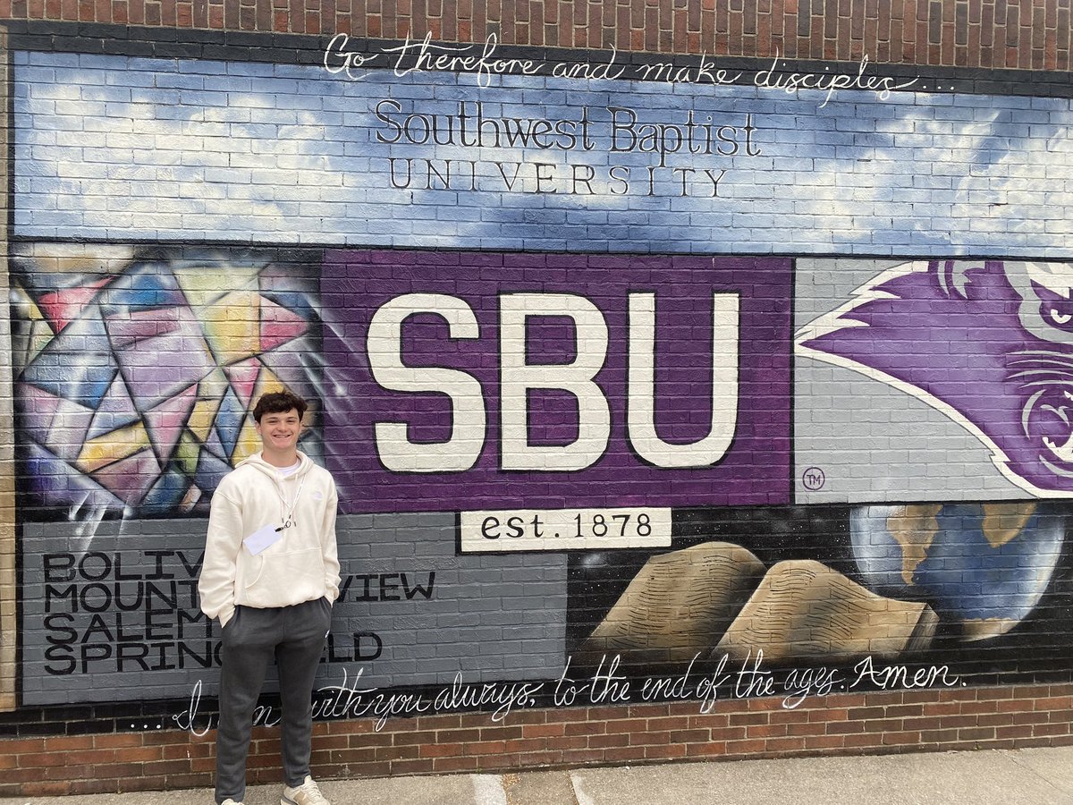 ganon11's tweet photo. I got the opportunity to go see a SBU Bearcats game, thank you @CoachStilwell for the invite! It was an amazing experience! https://t.co/pX78g57xjt
