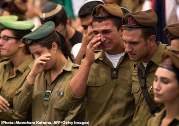 A land and air war is a huge and huge risk, and its first victims will be prisoners. Will the Israelis let their government risk the lives of their prisoners?
Because the prisoners will not be saved unless the war stops and then negotiations ,1 Tomer Nimrodi
#Gaza
#stopthewar