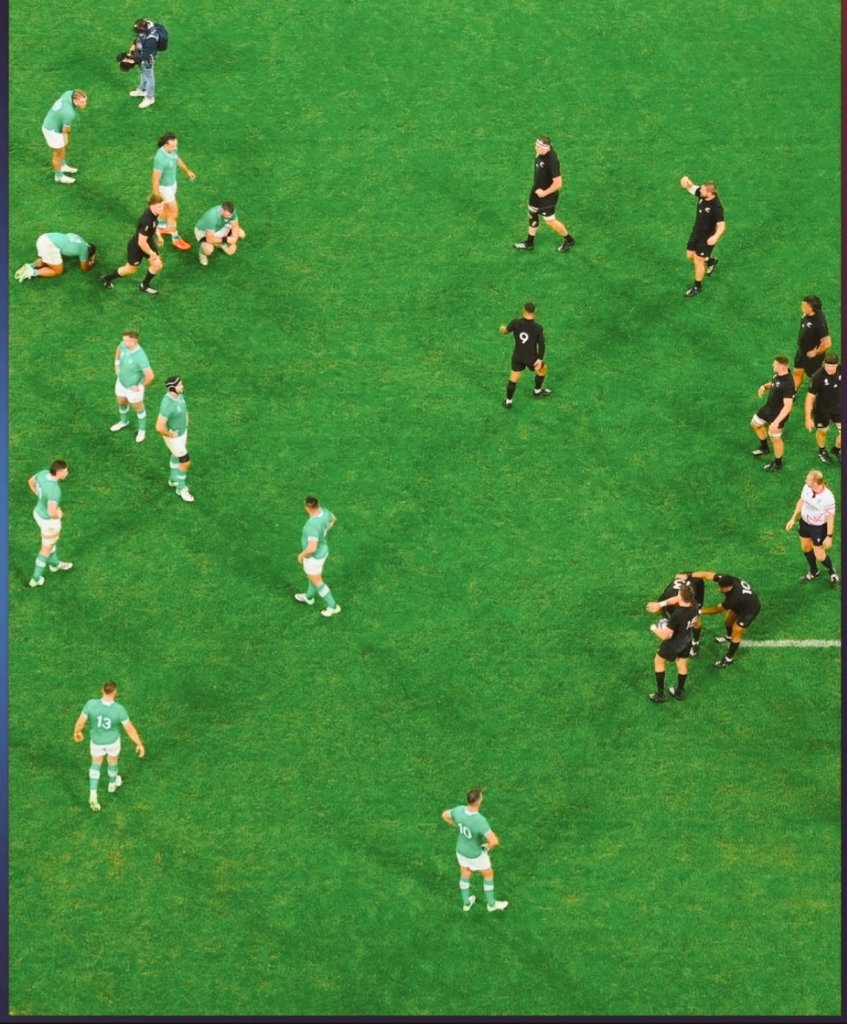 diegotegp's tweet photo. Ver este nivel de Rugby te hace pensar en todo lo hermoso y cerebral que este juego
Irlanda-Nueva Zelanda, una pintura imborrable de un deporte supremo https://t.co/gi0tnKVQcq