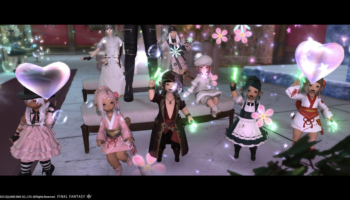 entelechii's tweet photo. i love playing lala 🥺 lala solidarity is so powerful so here are two other kind lalas ive been hanging out near as well as pictures of everyone 🫶 #cgartpartyeu #creatorsguild https://t.co/gHfAZjReVR