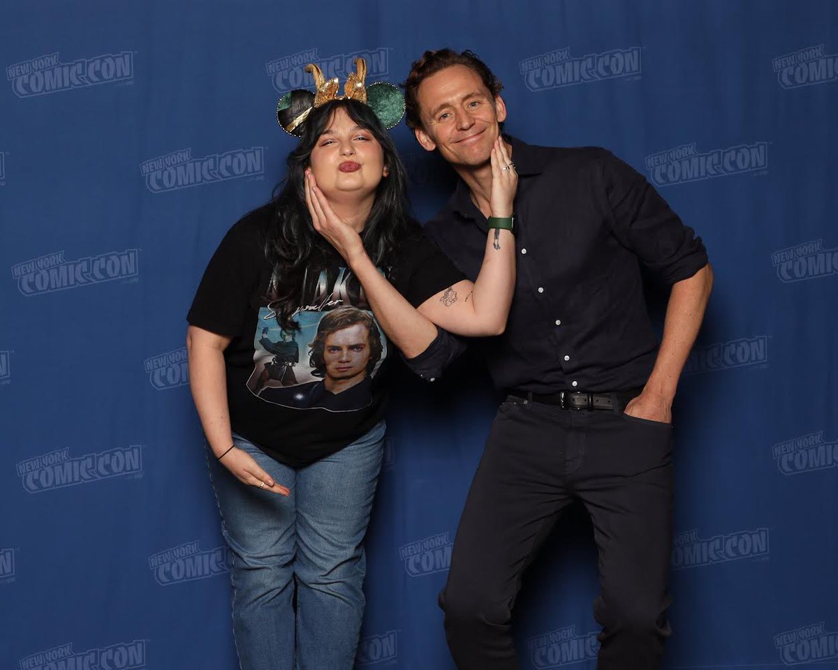 i have no words to eloquently explain how much this man means to me #NewYorkComicCon #TomHiddleston #Loki