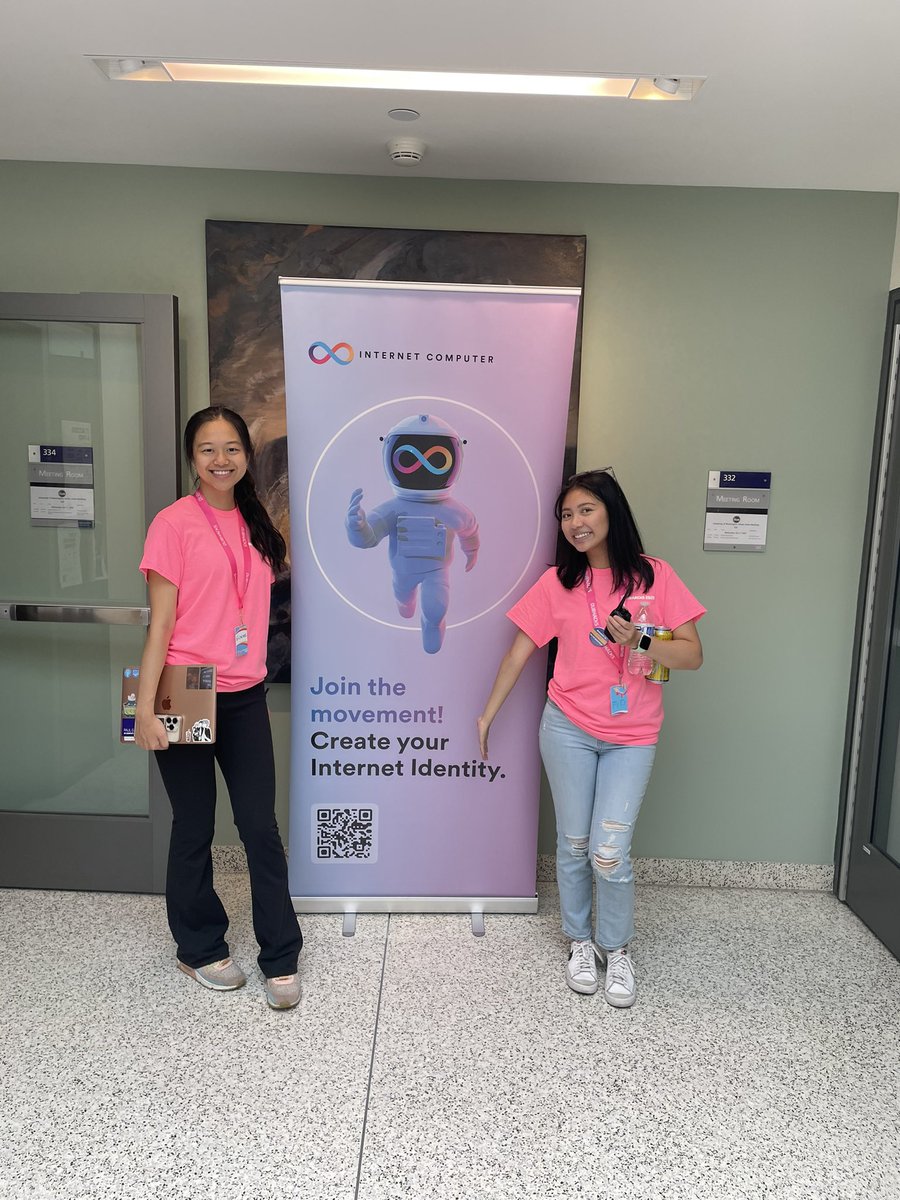 icphub_CA's tweet image. Thrilled to have over 60 talented developers kick-starting their projects at our Internet Computer Workshop, live at @DubHacks Hackathon, @UW ! 🚀 Dive into cutting-edge tech discussions with us. Your next big idea starts here! 💡💻 #ICP #DubHacks #TechInnovation 🌐