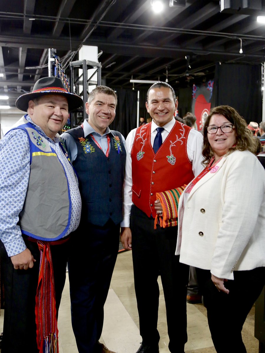 WabKinew's tweet photo. Thank you to President Chartrand and the Manitoba Métis Federation for the very warm welcome at the annual general assembly this morning. 

Today I re-committed to recognizing Louis Riel as the rightful First Premier of Manitoba. https://t.co/tM0ZbsArcj