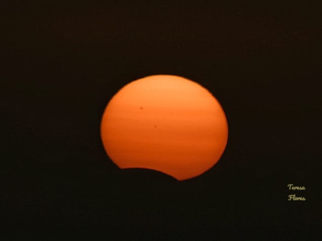 Foto de nuestra compañera Teresa desde La Palma #LaPalma #EclipseSolar