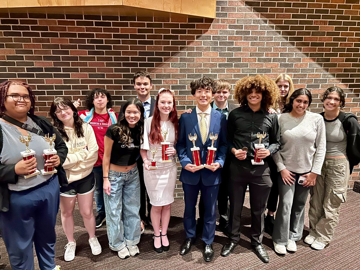 BroncoNSDA's tweet photo. 1st Congress - Avaya Hall
1st IX - Maxon Chen
3rd IX - Kiraly Vega
4th IX - Kris Riley
LD Finalists: Avaya Hall &amp; Kiraly Vega
PF Finalists: Kris Riley &amp; Maxon Chen

Thank you to our varsity student judges!
Maya, Saira, Kaitlyn, Leila, Indigo, Jake &amp; Emily https://t.co/1zJ1z0UgTJ