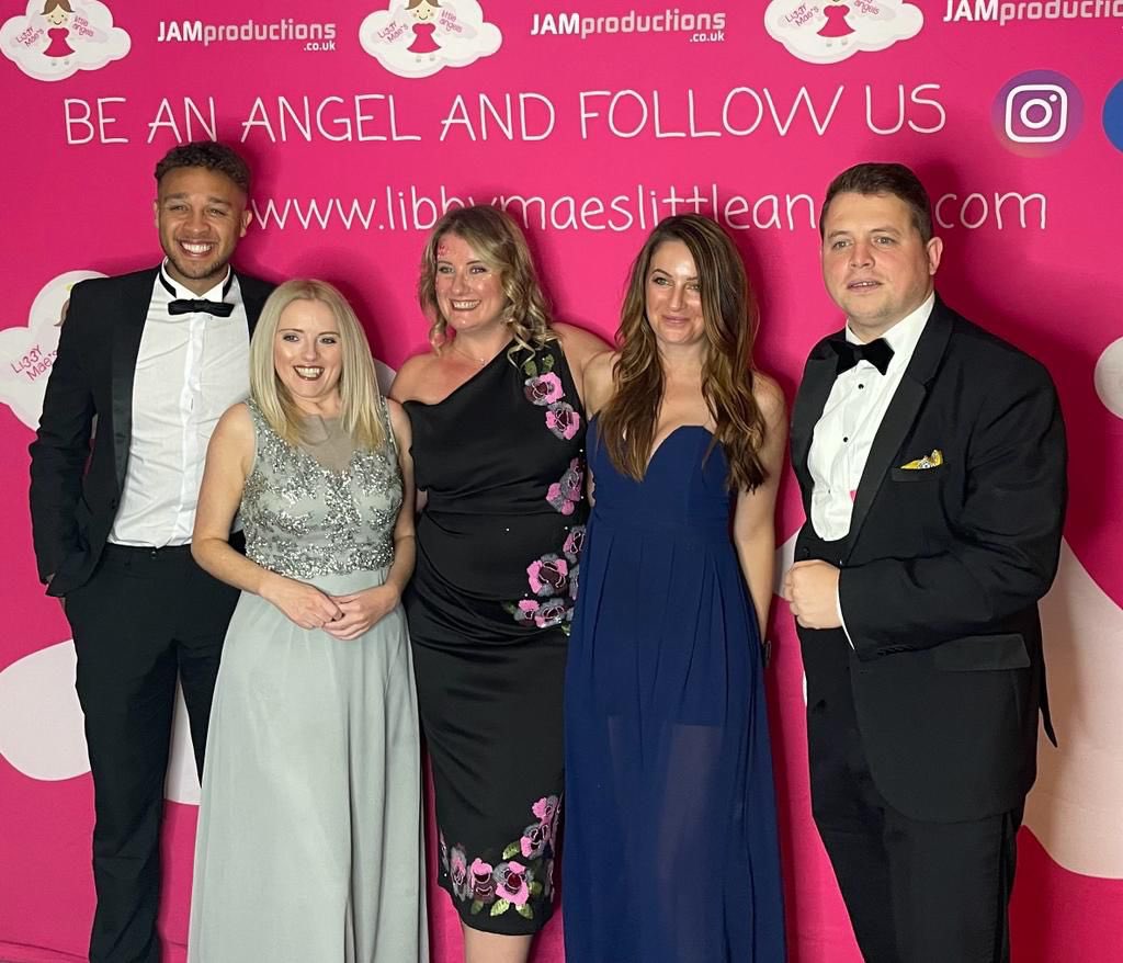 lmacklin_IM's tweet photo. Having a wonderful time @LibbyMaesAngels #LibbysBall2023 with my @PIandMedNeg colleagues. Thank you to @No5Chambers for hosting us!
@CBrogan_MedLaw
@lauramarie1001
@aaronford21 https://t.co/gxtXxcyAbl