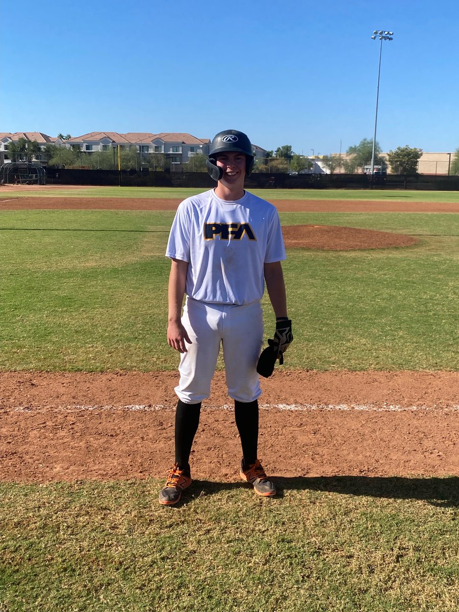FiveToolAZ's tweet photo. .@AZFallClassic F: @CaliforniaPFA 2027 vs @GBGPonoHawaii 2027
PoG: Drew Palmer 1-3, RBI https://t.co/hJCPmI2Vj2