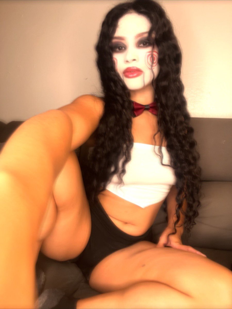 Fifiisworld's tweet photo. Let’s play a game❤️ https://t.co/txue7J8Wqc