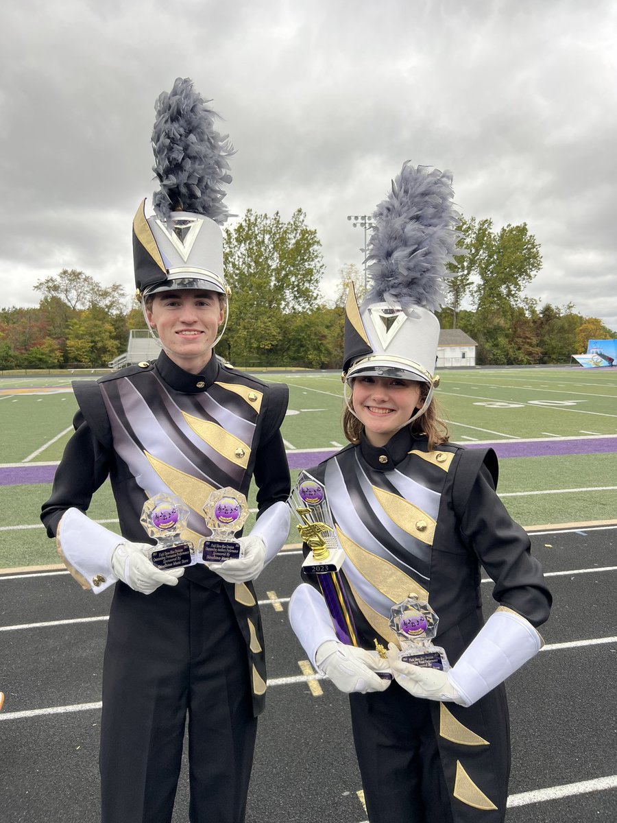 WaterlooHSBands's tweet photo. In first place in the blue divison with a 75.05 - your Waterloo Marching Bulldogs!! Your bulldogs brought home Outstanding Visual, Outstanding Auxiliary, and Outstanding Percussion.
We are so proud and will be performing tonight in FINALS!!!!!!
#WaterlooProud
#WaterlooBands https://t.co/35CUkVljJ5