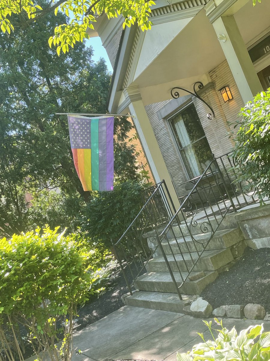 2wheelsofchange's tweet image. Ok @BlueJacketsNHL !  You’re first up!  This city of Columbus is for everyone!  So is our  hockey!  #ReverseTheBan I guess the #CBJ flag won’t fly at our families home!