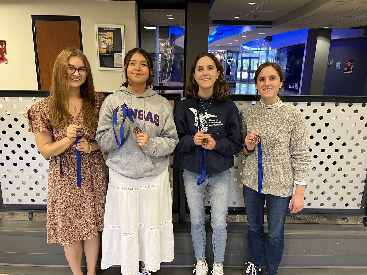 DHS Speech & Debate tweet media