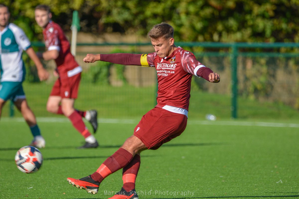 Photos from @EdgwareFC Vs @vwfcofficial are now up!!!

flickr.com/photos/1969740…