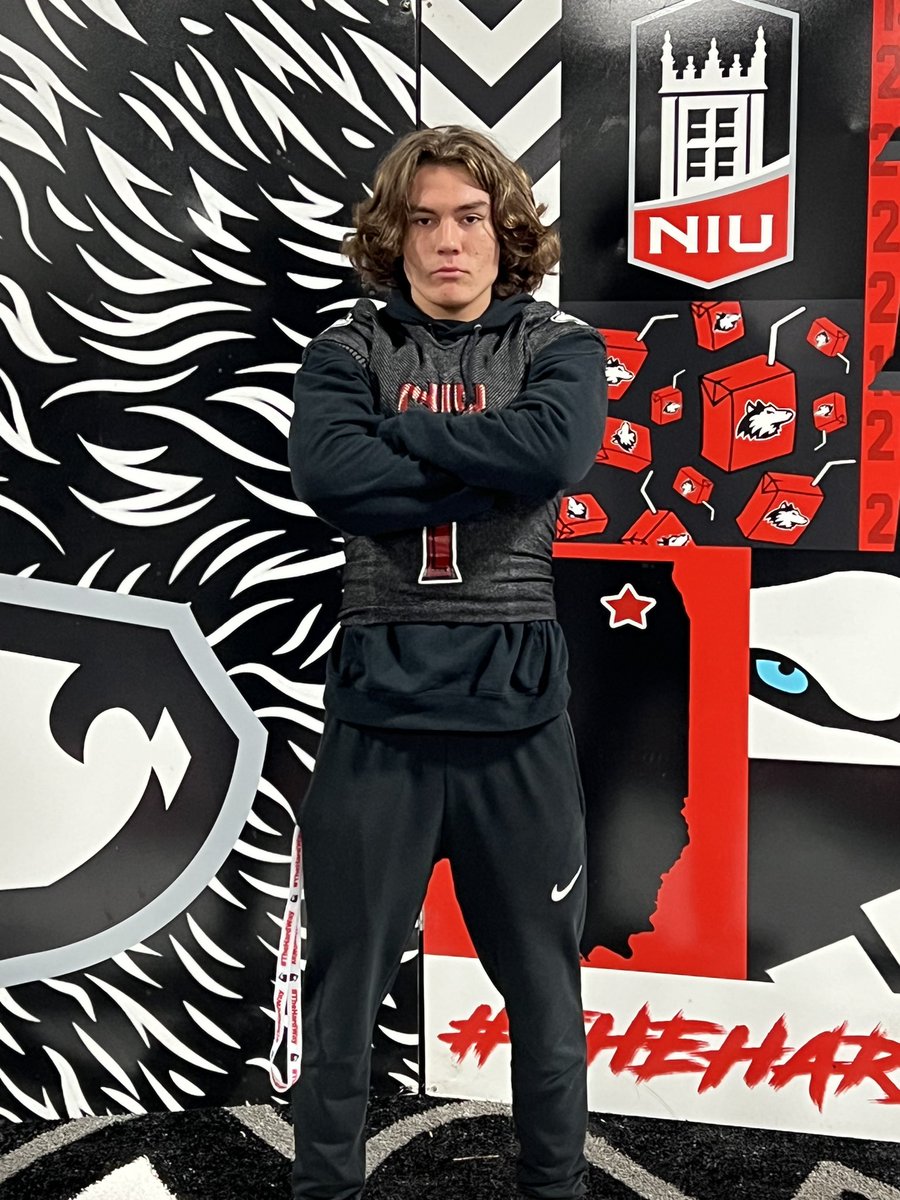 GrantGensler10's tweet photo. Thank you @NIU_Football for the game day invite. I had a great time learning more about NIU and touring the facility.
@EDGYTIM @CoachBigPete @PrepRedzoneIL @DeepDishFB @RTHS_Football https://t.co/hjzLws6Ldo