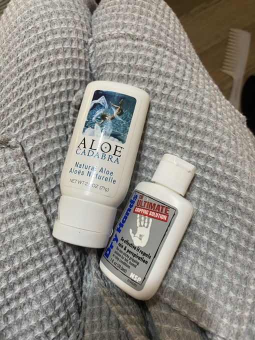 Last night drunkenly, i mistakenly put dry hands on my pussy instead of my lube. The bottles were right