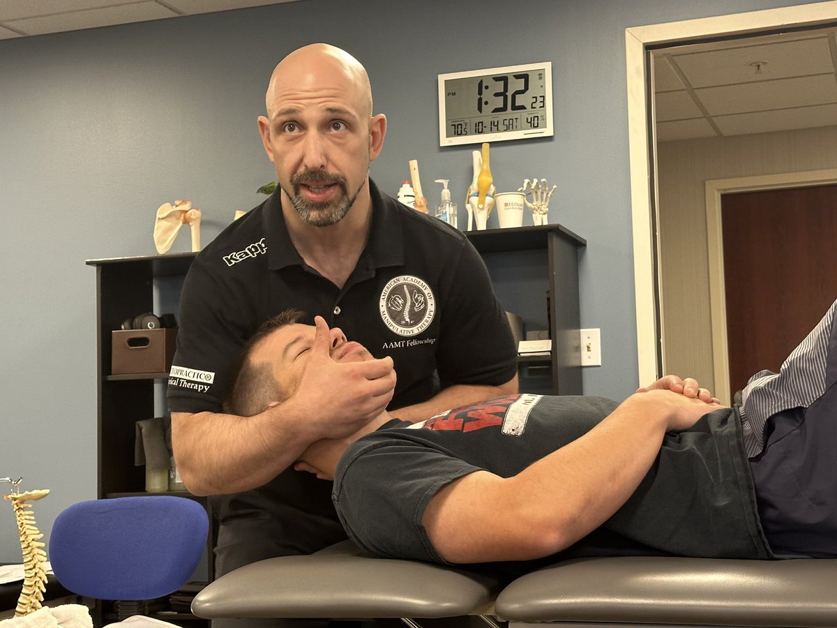 More fun than a solar eclipse happening at DD-1 in Dallas TX! Thorough review of headaches, whiplash, and TMJ disorders for more than 40 clinicians from around the country! #physicaltherapy #physio