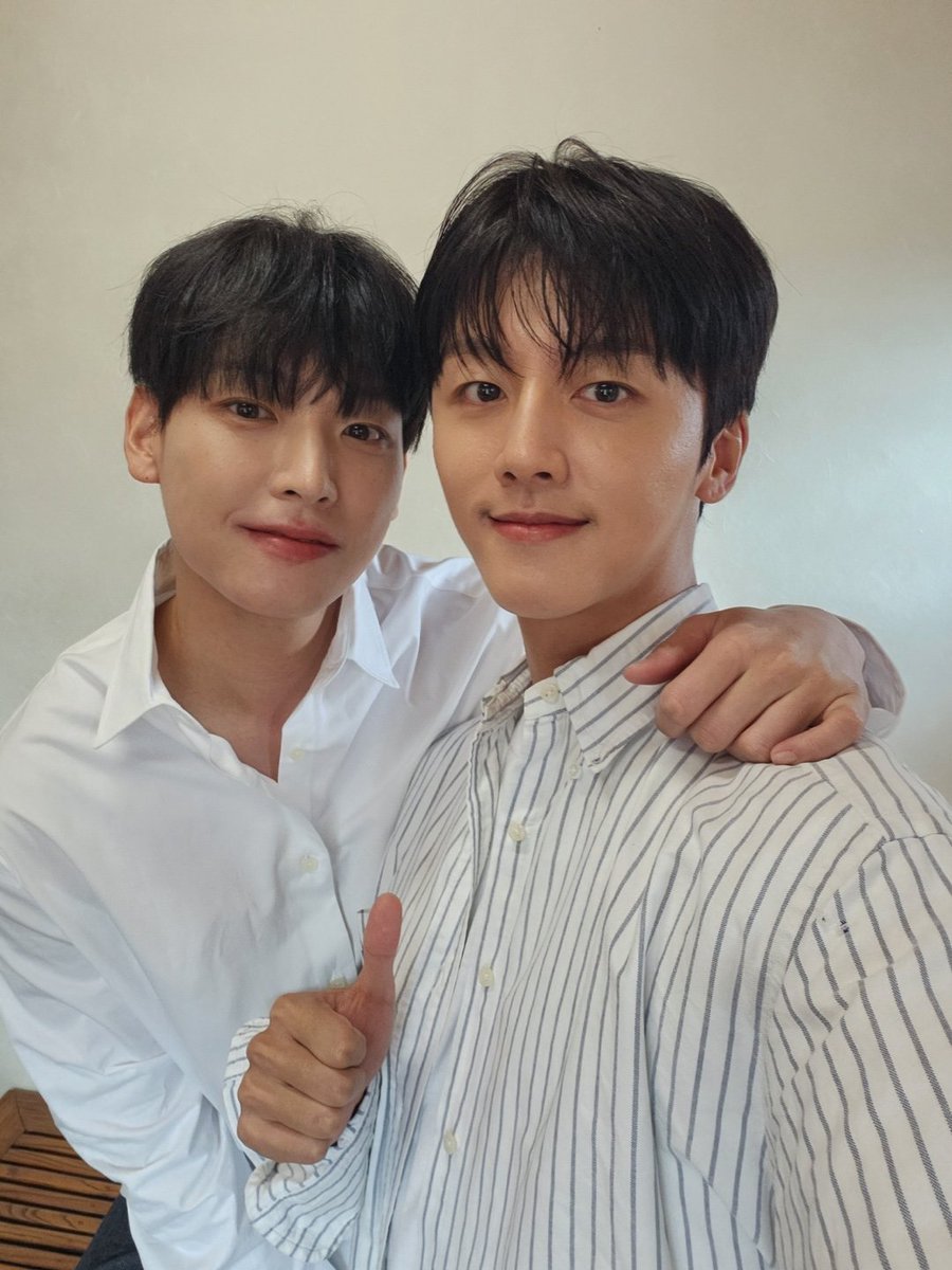 rokartrider_'s tweet photo. 231015  #ヨンビン #영빈 #YOUNGBIN Fancafe update with #インソン #인성 #INSEONG

🍀:Eat something delicious for lunch because it's cold
Make sure to bring your outerwear. It's fall now!!

#SF9 #에스에프나인 https://t.co/vpLmXtG9oE
