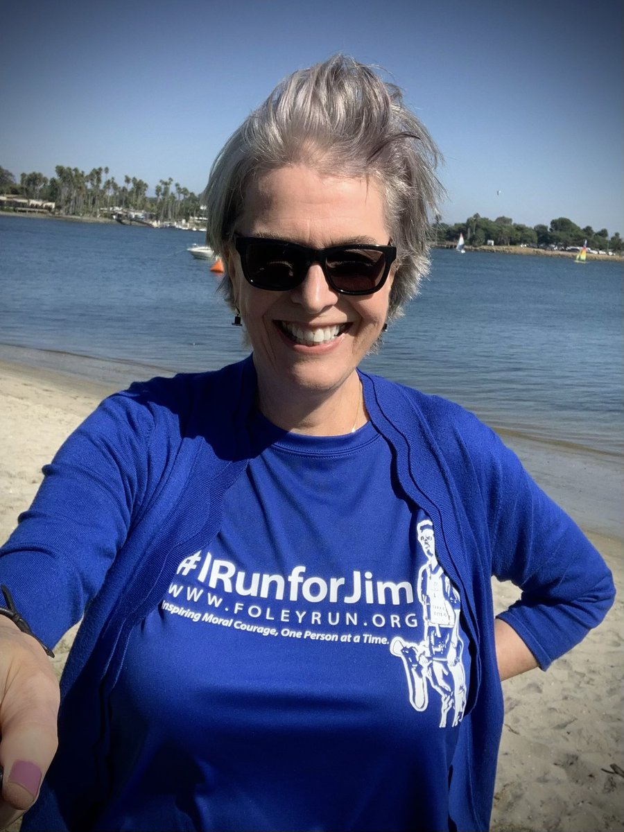 9th annual James W. Foley Freedom Run beach/bay run 🏃🏻‍♀️ #IRunForJim in San Diego to support @JamesFoleyFund #PressFreedom #MoralCourage #IRunForAmericanHostages #FreeAustinTice #FreeThemAll