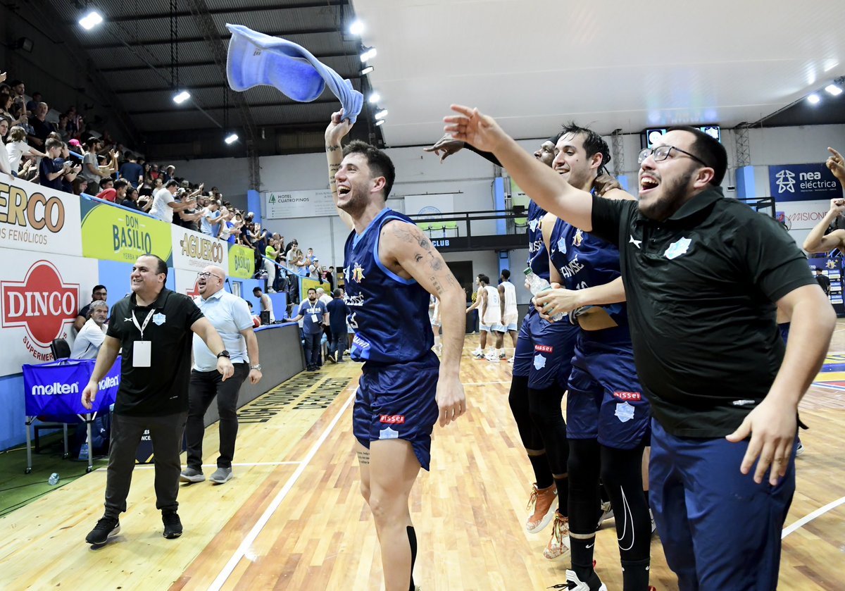 LSbaloncesto's tweet photo. Celebra Paraguay 🎉. Celebra Deportivo San José 🇵🇾

#LSB2023 https://t.co/GQMDG2hk3k