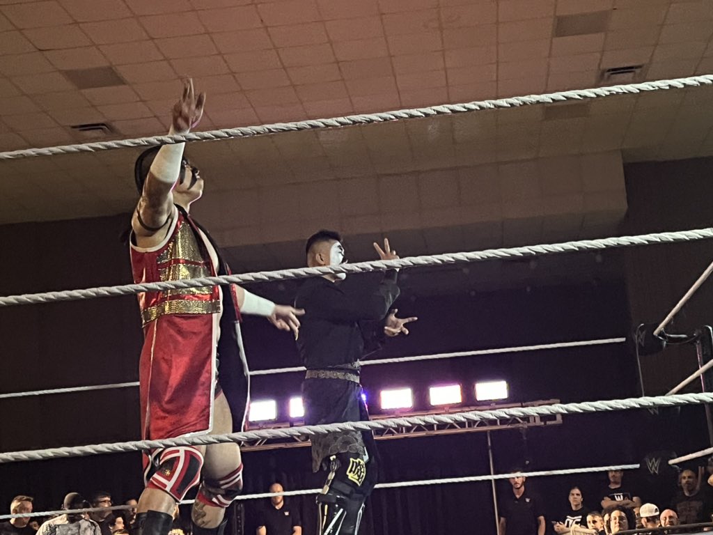 CHENSHIFU's tweet photo. ๐
๐ธ: pro wrestling nerd
#NXTWinterHaven #ChapterofChen #ChenUp #DanteChen #Tiansha #ๅฌ้ญ https://t.co/C7LVVNOH6A