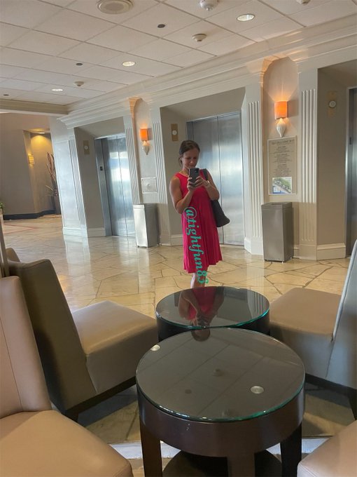 Some of y&rsquo;all have seen the rest of the 2nd pic &amp; how much fun had flashing in this huge mirror 🤭 who