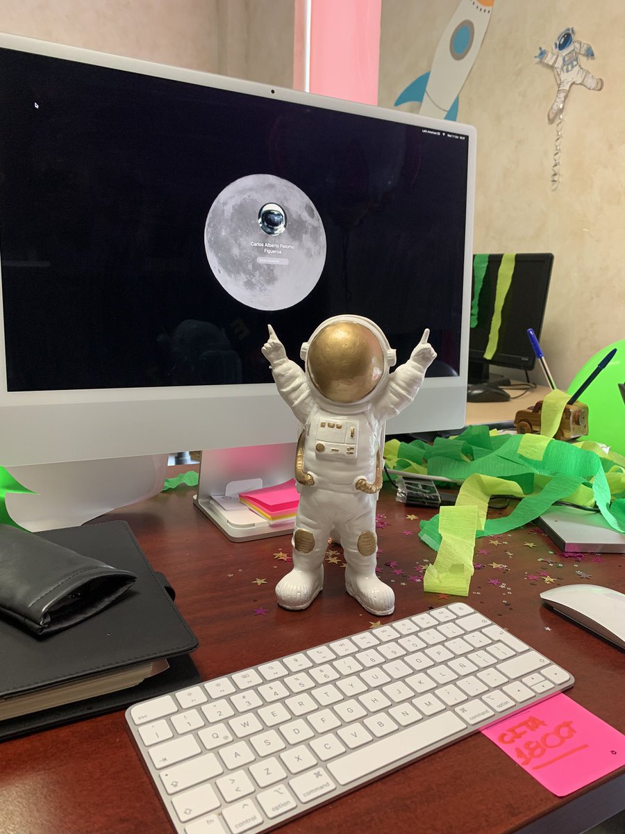 CarlosPalomoF's tweet photo. 👽 #AlienParty Mi fiesta #godin … https://t.co/c5bk1n8waa