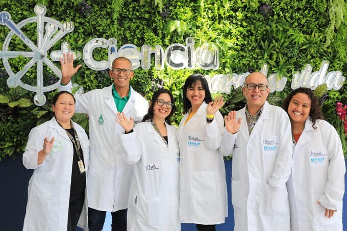 oncti_ve's tweet photo. ¿Quiénes pueden participar en los Premios Nacionales de Ciencia, Tecnología e Innovación?

👩🏾‍🔬Científicos y científicas
🔎Investigadores e investigadoras
🧑🏾‍💻Innovadores e innovadoras
🙋🏾‍♀️Inventores e inventoras

¡De toda Venezuela!🇻🇪

Inscríbete https://t.co/PjS9IzKtw4

#EclipseSolar https://t.co/o0I3WtWVdf