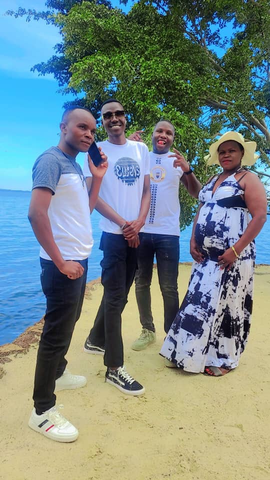 Westnile finest <a href="/EltonLoverboy1/">Elton Loverboy</a> <a href="/ALBERTO14005828/">barto09</a> . 12th November 2023 .its Alur cultural festival <a href="/mtnug/">MTN Uganda</a>