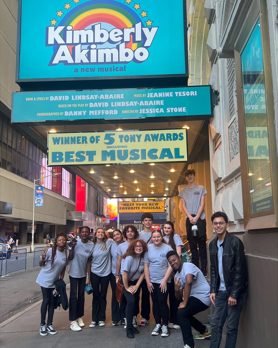 Congratulations to our Curtis Players who were chosen to perform on Broadway on the stage of the Tony Award Winning Musical KIMBERLY AKIMBO!  Congratulations to Ms. Fugate and the Curtis Players on earning this amazing opportunity! #curtishs #cdub #broadway #kimberlyakimbo