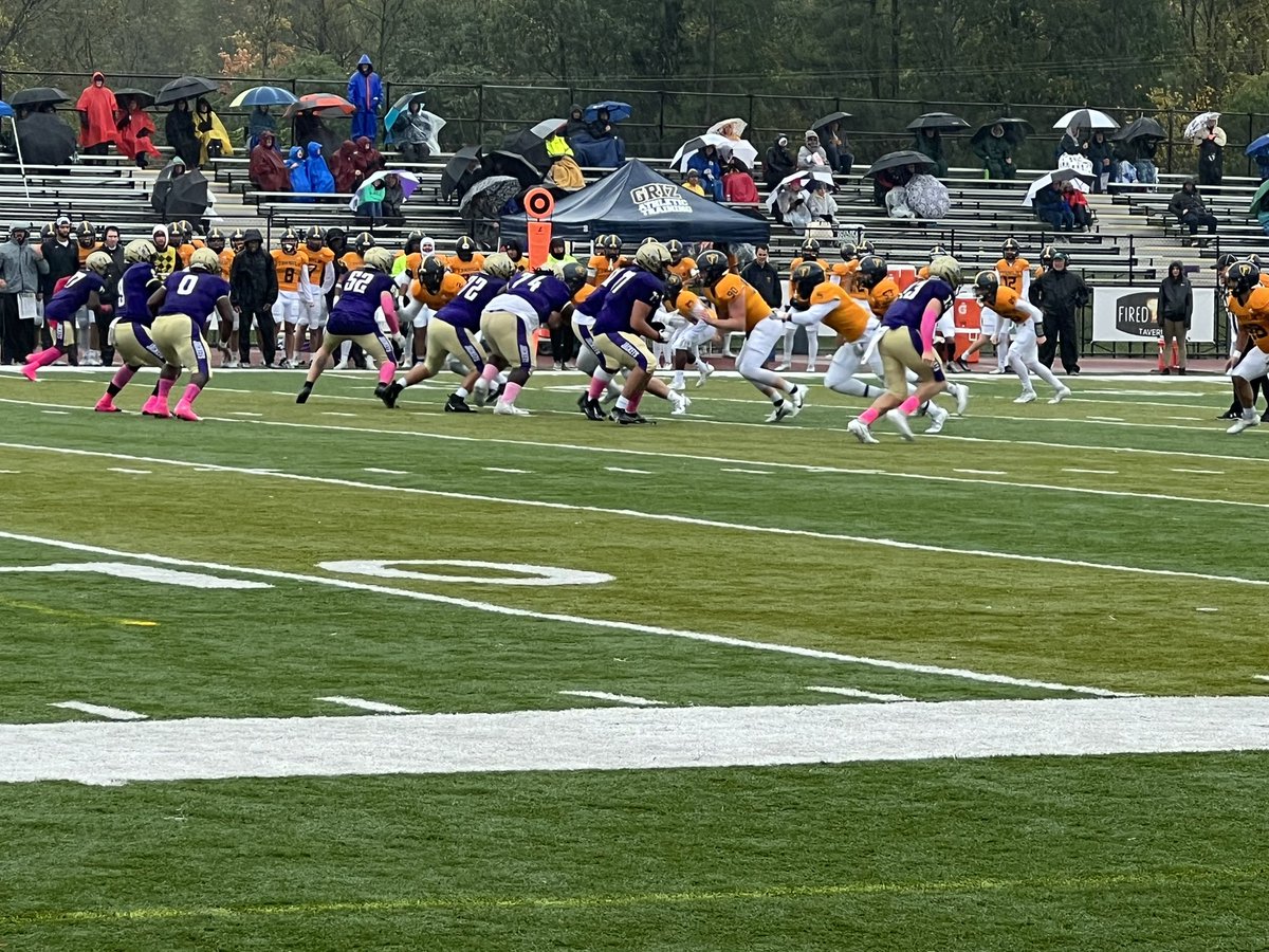 Had a gameday visit <a href="/DefiCollegeFB/">Defiance College Football</a> today. Thank you for the invite! <a href="/CoachSTreadwell/">Spencer Treadwell</a>