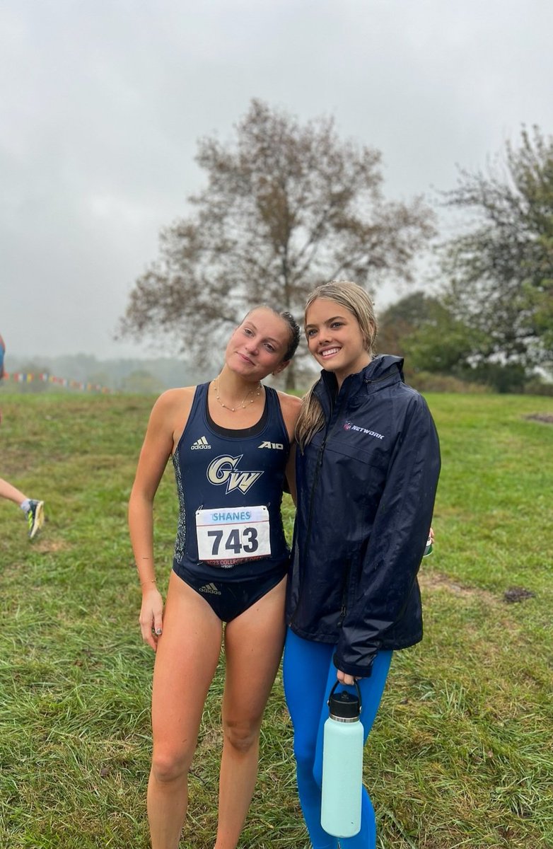 ScottShanes2's tweet photo. It was a wet &amp; rainy day @UVATFCC XC23-Pre Nationals but great to watch Julia get a PR shaving off 25 seconds to 21:47. She was also able to meet up with old RFH team-mate.
Congratulations 💕
@rfhxctf @patticake2466 @TinyGreenNBS @lambo2126 @njmilesplit @rfh_ad @melissastark https://t.co/y8FXg1aWhV