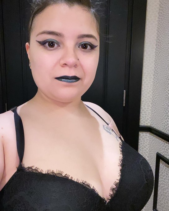 I&rsquo;m just so excited I just found out Victoria&rsquo;s Secret now carries my bra size!! We have 3 styles. Unlined