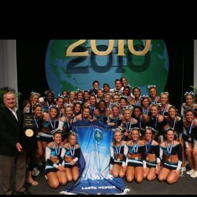 cuntydivas's tweet photo. Goodnight to TGLC and Senior Elite 2010 https://t.co/6tcYHYaqfR