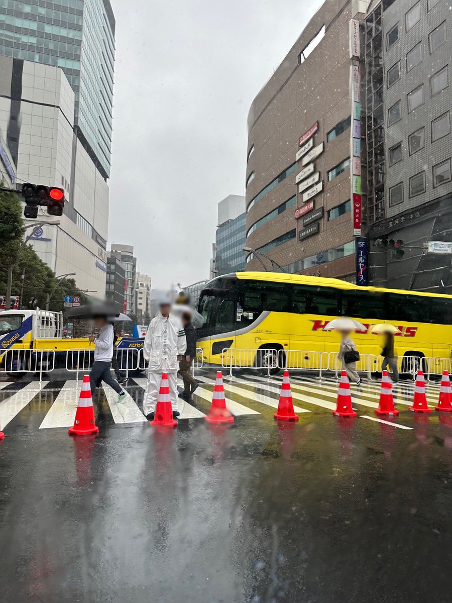 土砂降り雨の中
ランナーの皆さん頑張って|•'-'•)و✧

MGC ＆東京レガシーハーフマラソン関連のお仕事なう