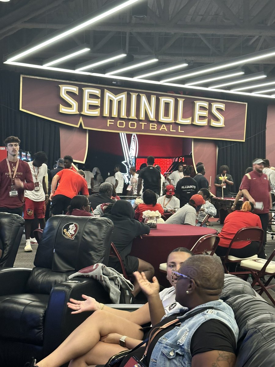 Cam Haynes tweet media