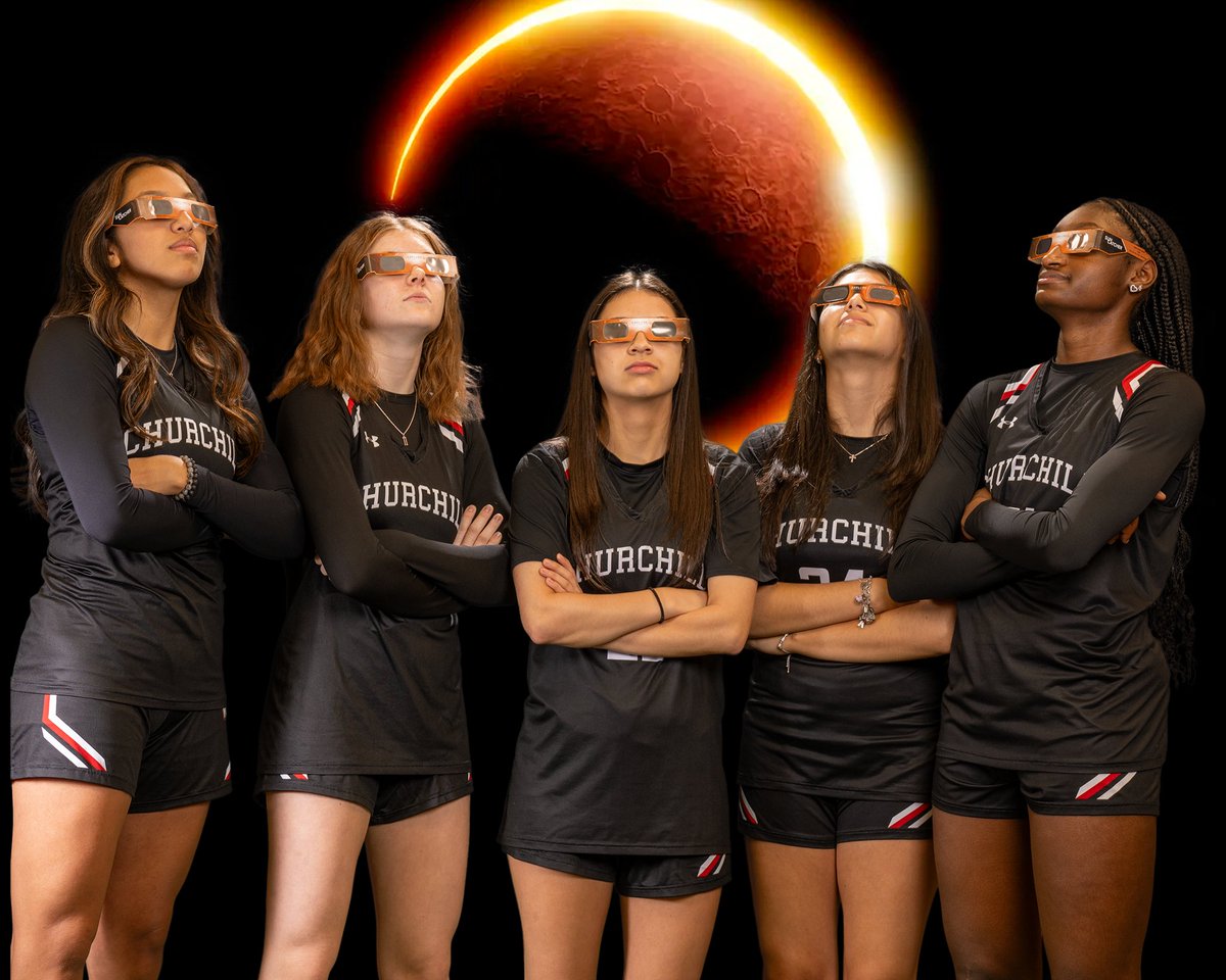 I'm thinking @WCLadyHoops is ready for the eclipse!