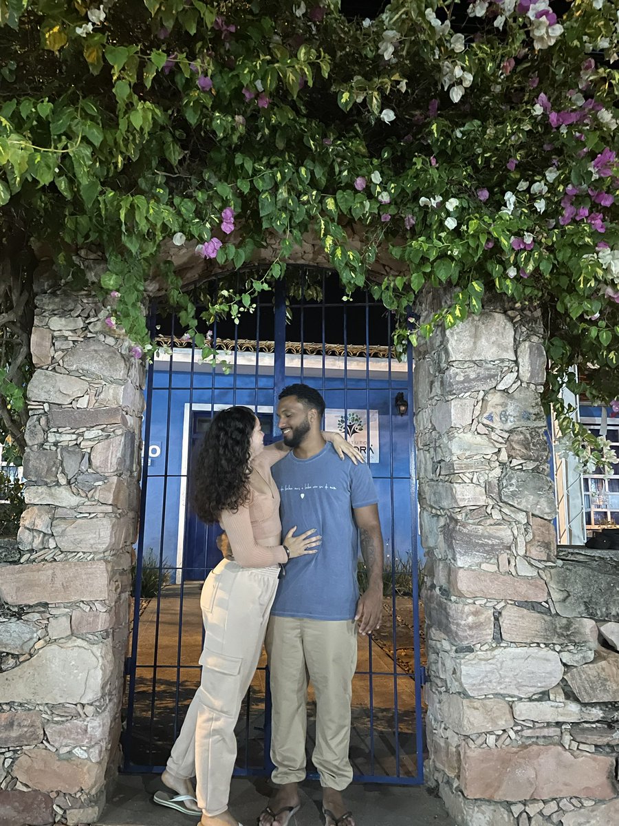 dona darling tweet media