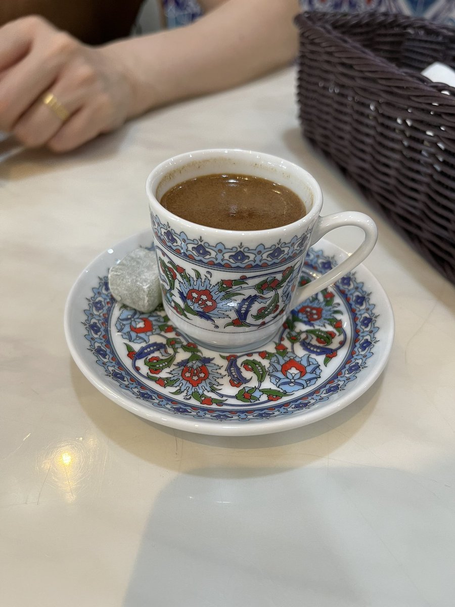 mackeemouse71's tweet photo. トルココーヒー @スルタンモスク https://t.co/trPh1c4qwz