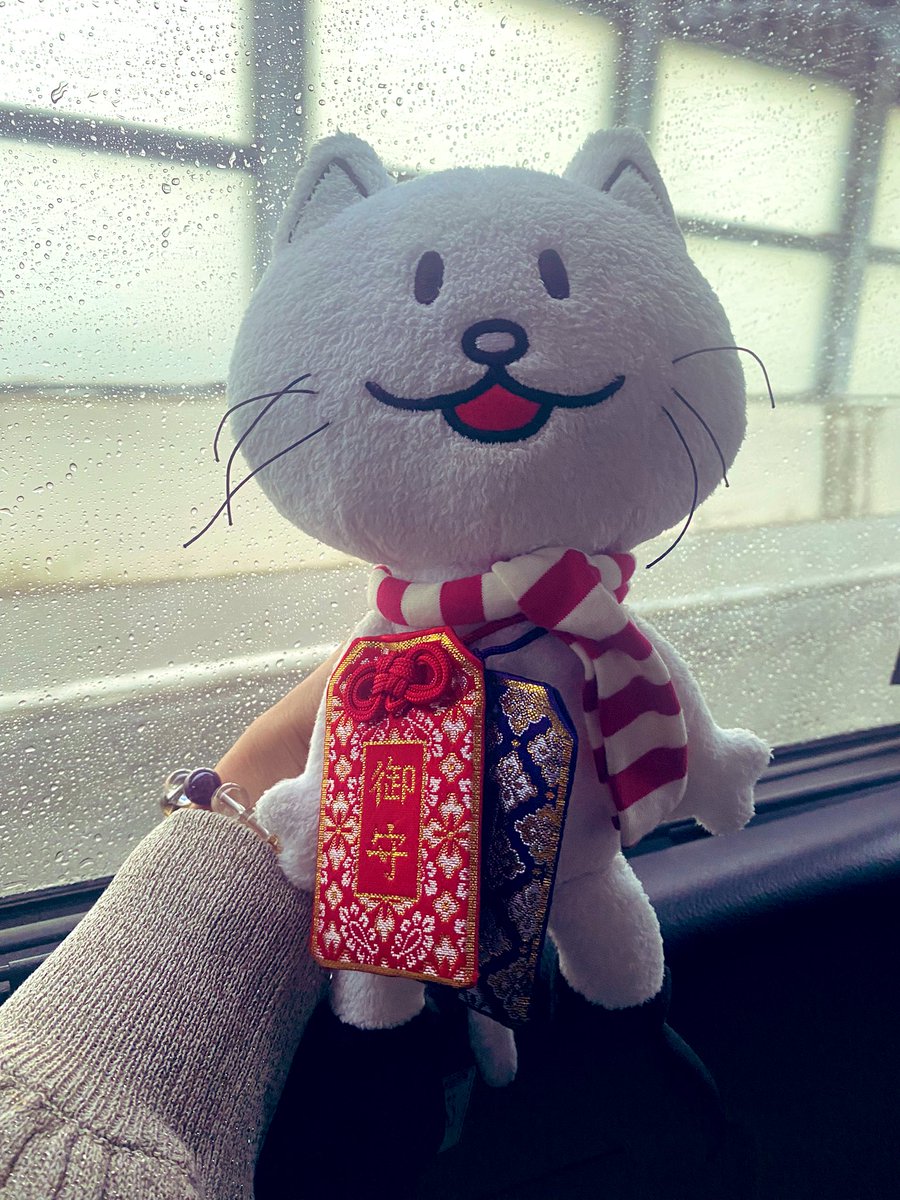 mini_kimi_'s tweet photo. 臼井神社近づいてるよ
秋祭りの日みたいだけど、こんな雨でもやってるのか…？ https://t.co/kssF9j59W2