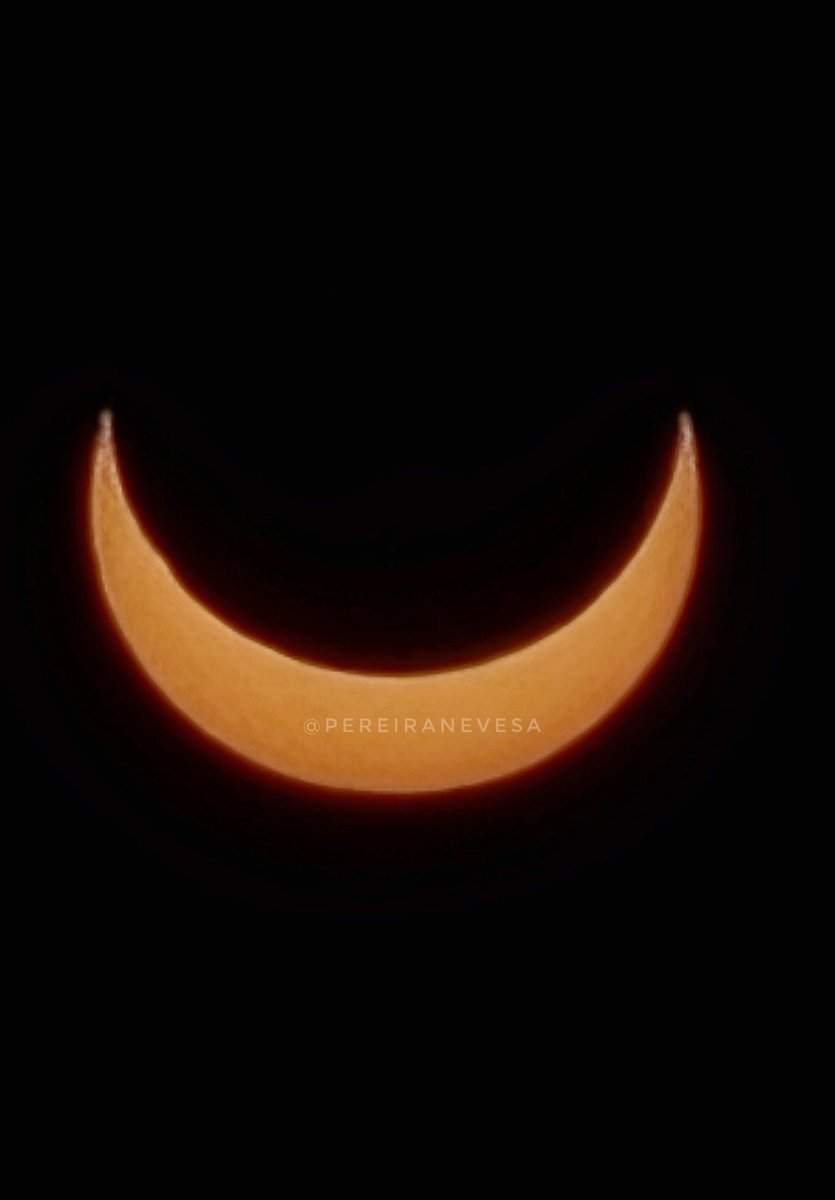 PereiraNevesA's tweet photo. Eclipse solar - Recife - Boa Viagem 
14/10/23
16:48- 17:03 https://t.co/dCEjHqlQWp