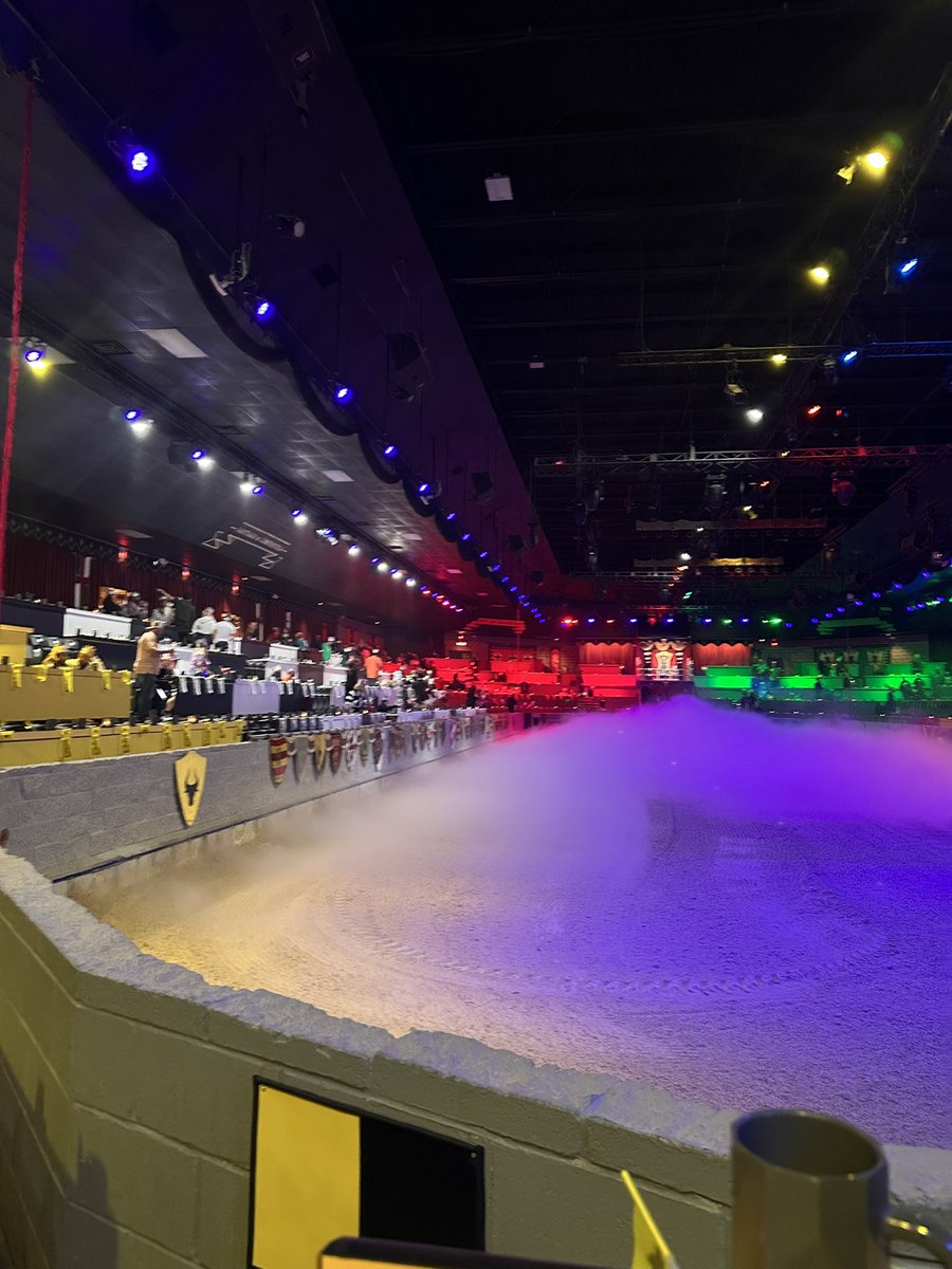 kanovimack's tweet photo. So I surprised Kya with a Papi/Boogie date night to Medieval Times. She was sooooo surprised &amp; excited @MedievalTimes #YellowKnight #DaddyDaughterDateNight #ProudPapi #GirlDad #MiCorazón #VIP https://t.co/dPuSsB6I3T