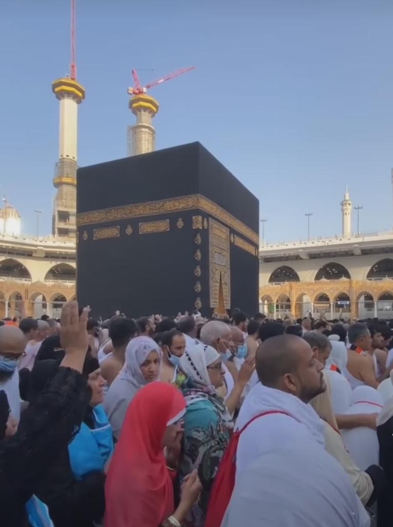 AسmA رAi tweet media