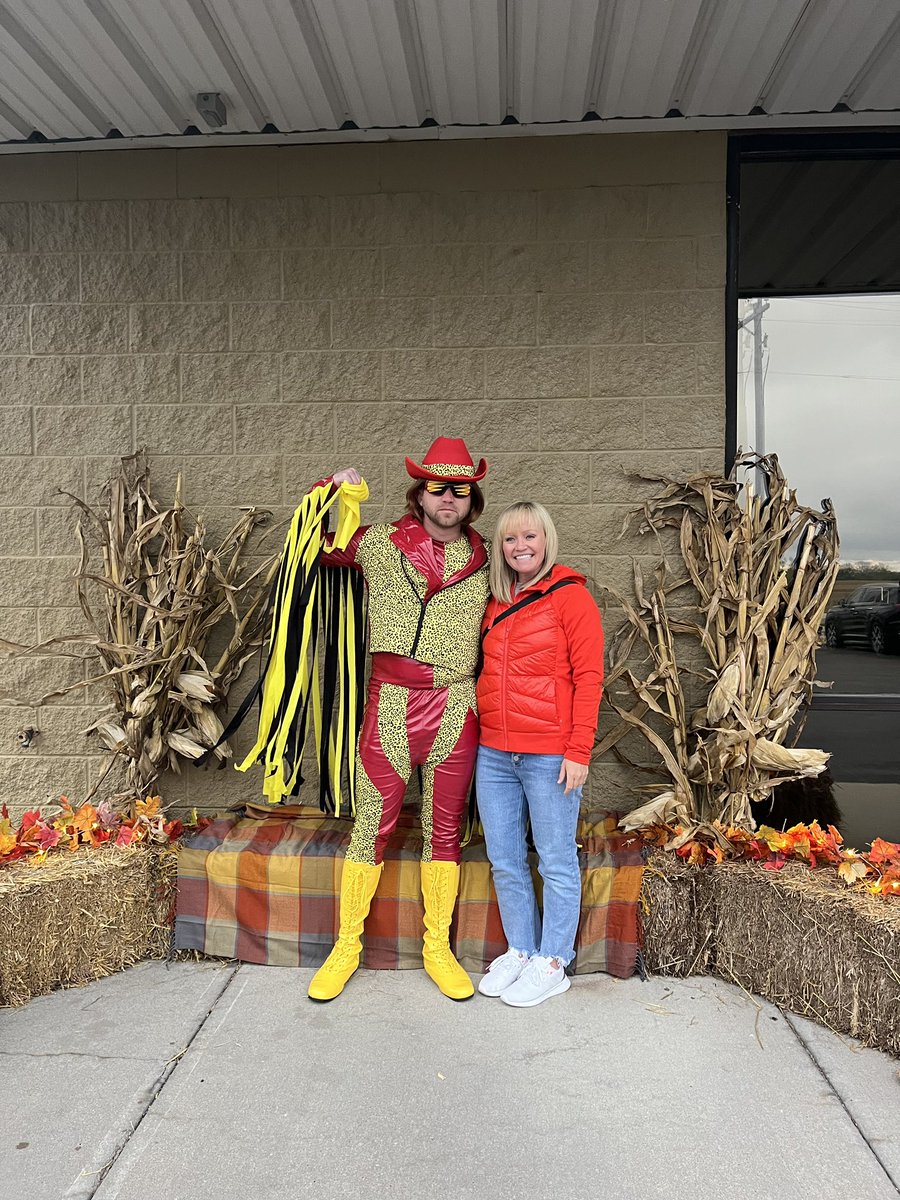 BrandonNE27's tweet photo. The Greatest Intercontinental Champion (yeah) of All Time and the lovely Ms. Elizabeth had a great time at @CPharmacyLTC Fall Festival https://t.co/LcVz8fmYYZ